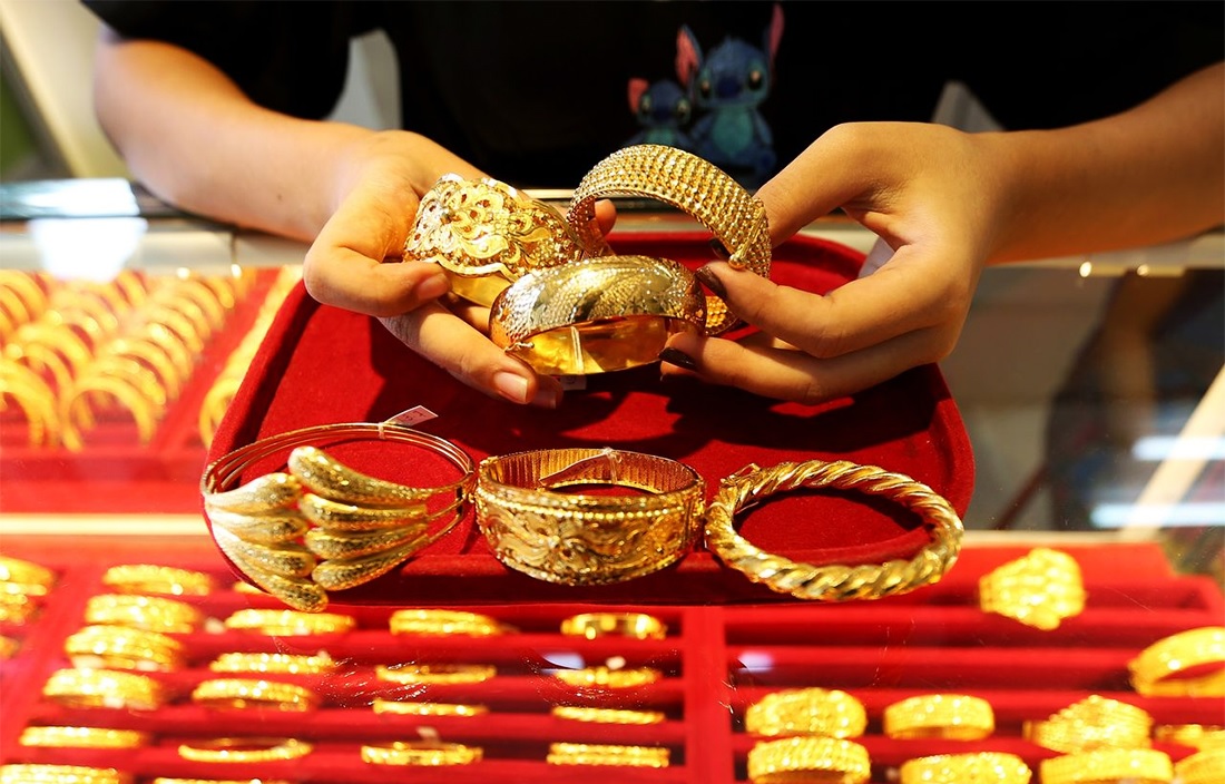 चाँदी बुधबार तोलामा पाँच हजार २५ रूपैयाँमा काराेबार