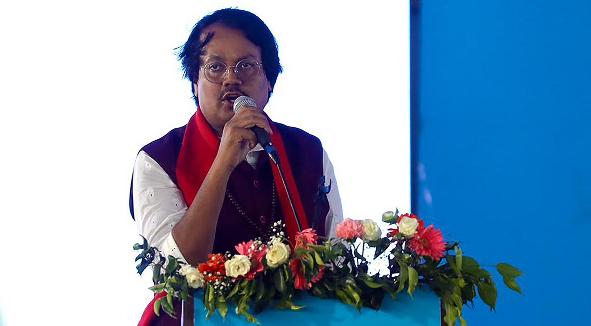 प्रतिपक्षीले कालो लुगा निषेधको माग गर्न सक्छन् : सि के राउत